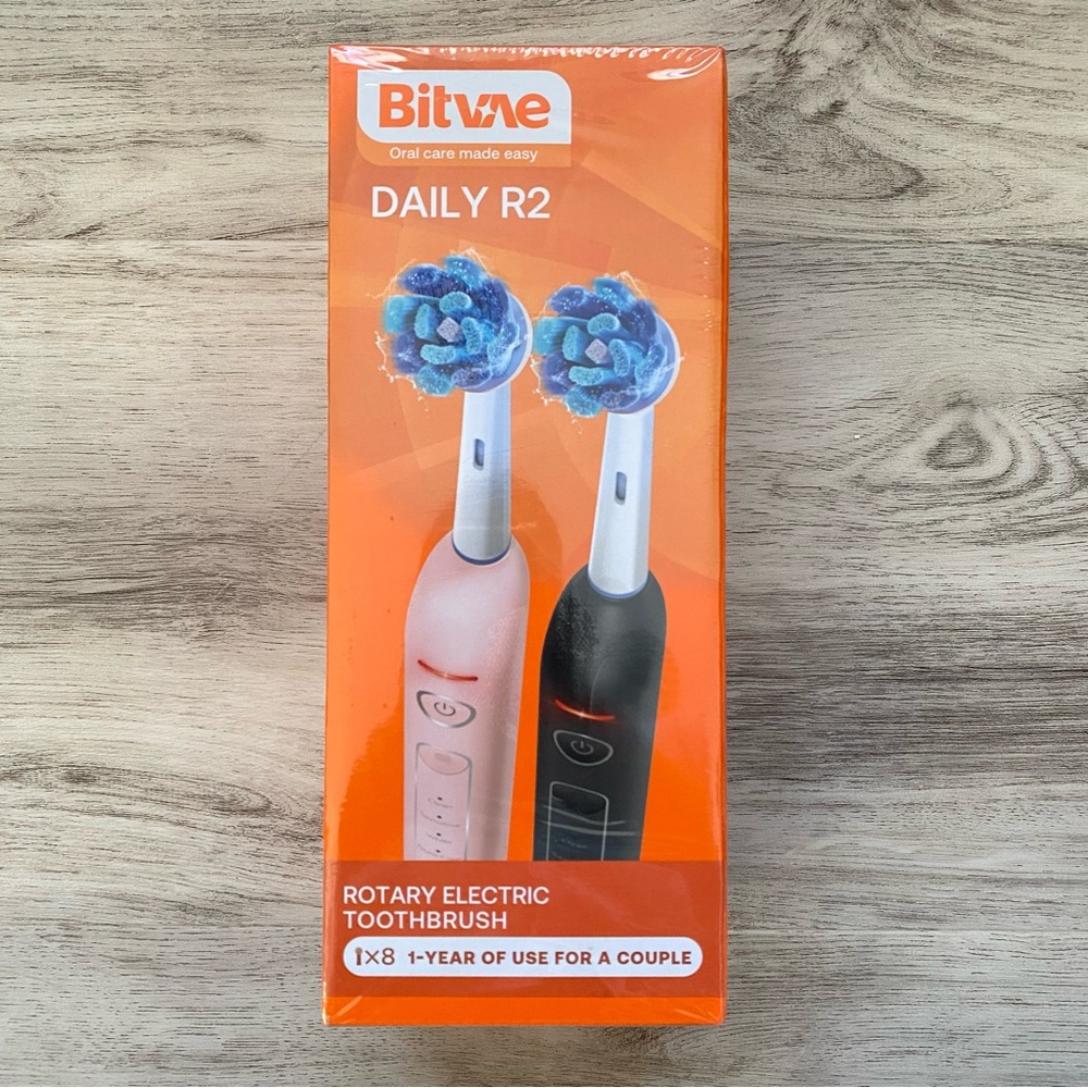 Bitvae Daily R2 Electric Toothbrush Set For Couples